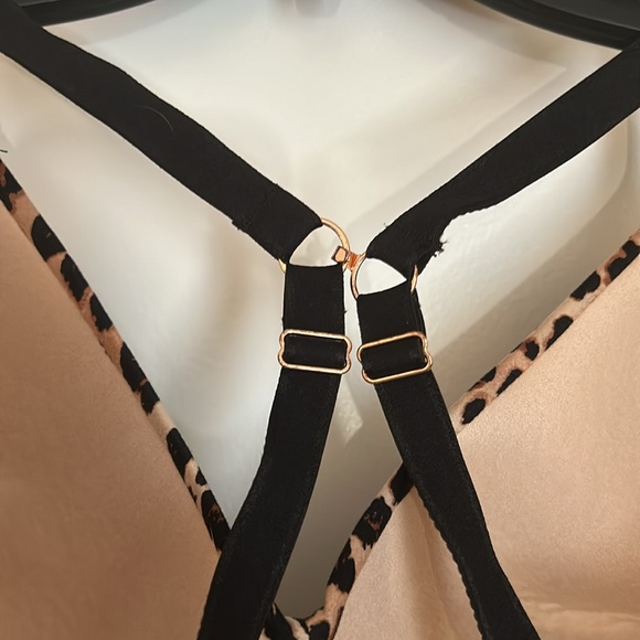 Cheetah Bra - Picture 3 of 4